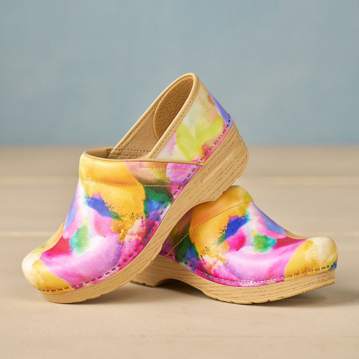 Dansko Discount | Professional Watercolor