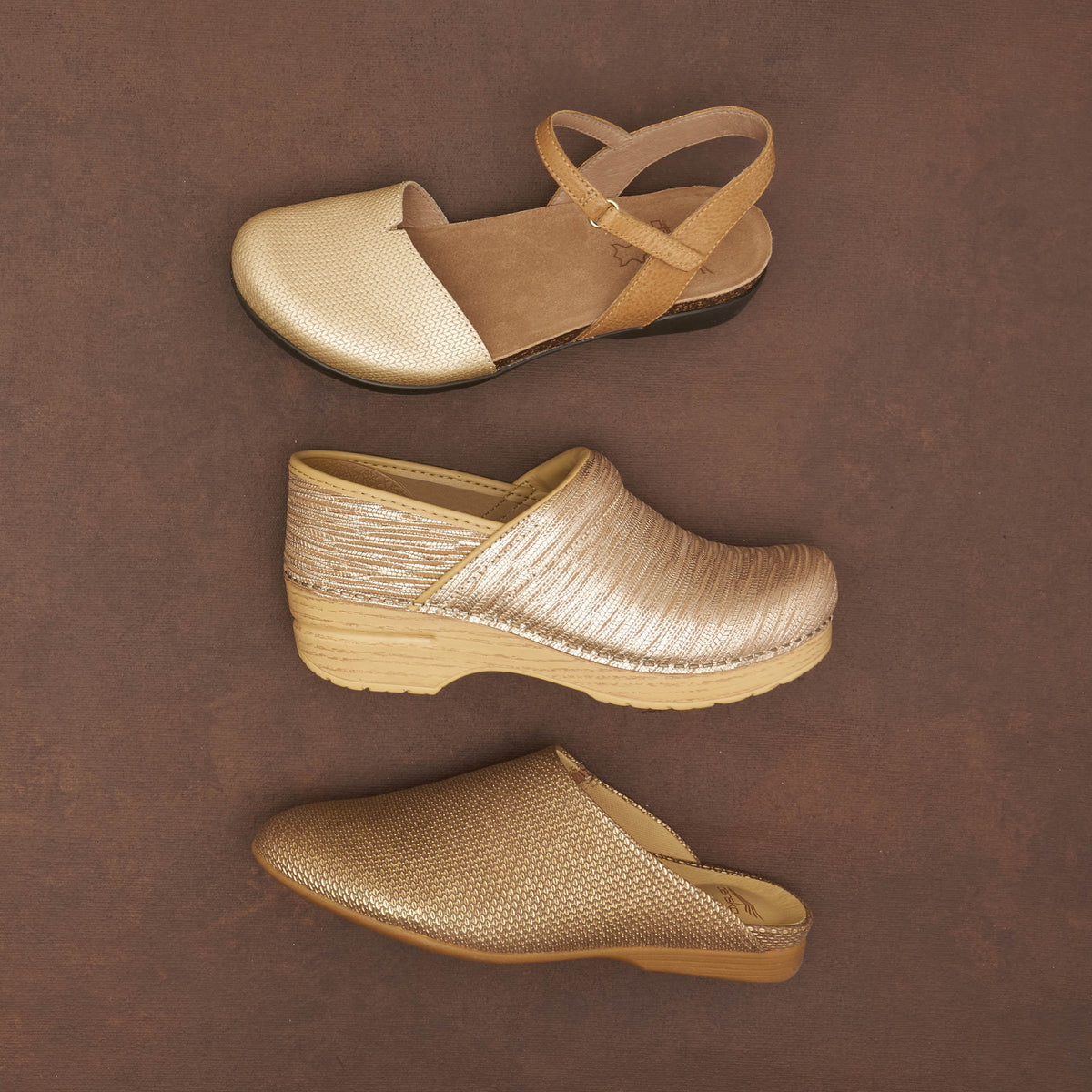 Dansko Smart Buy | Professional Gold Texture