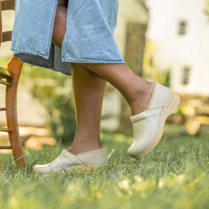 Dansko Best Seller | Professional Sand Milled Burnished