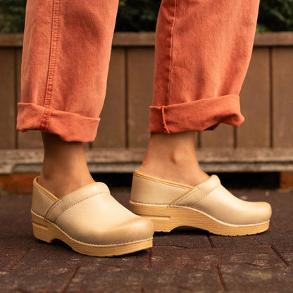 Dansko Best Seller | Professional Sand Milled Burnished