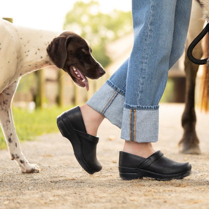 Dansko Classic | Professional Black Oiled