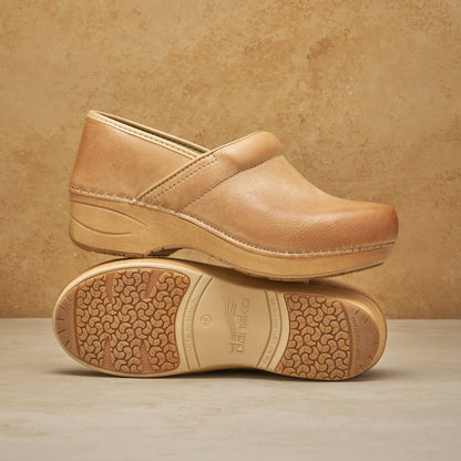 Dansko Discount | XP 2.0 Honey Distressed