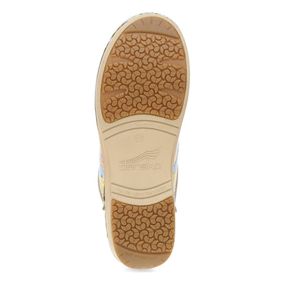 Dansko Deals | XP 2.0 Clog Butter Patent