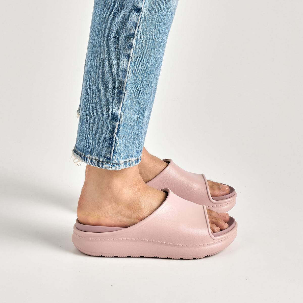Dansko Top Pick | Devyn Mauve Molded