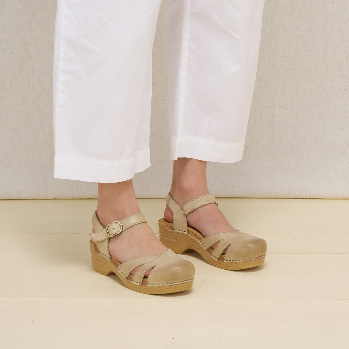 Dansko Featured | Margreta Biscotti Leather