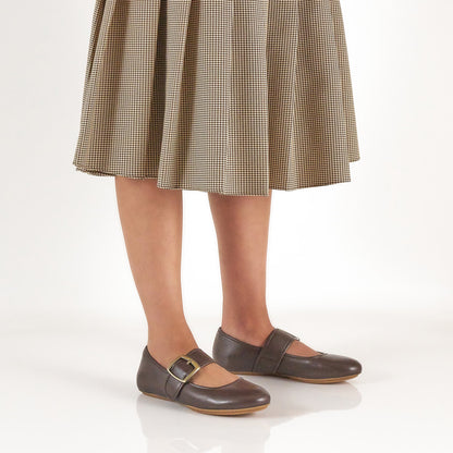 Dansko Discount | Matilda Chocolate Leather