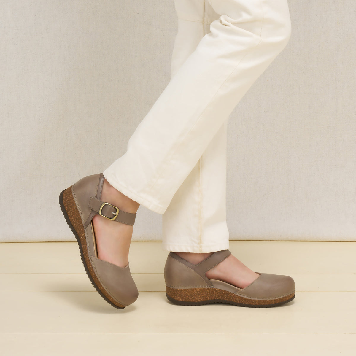 Dansko Everyday | Mae Taupe Suede