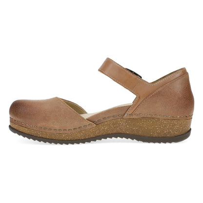 Dansko Value | Mae Tan Burnished Suede