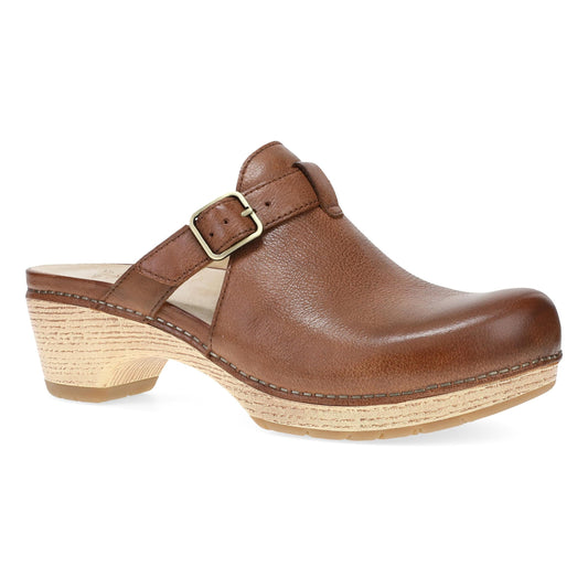Dansko Value | Leandra Brown Leather