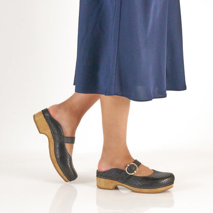Dansko Popular | Blaire Clog Black