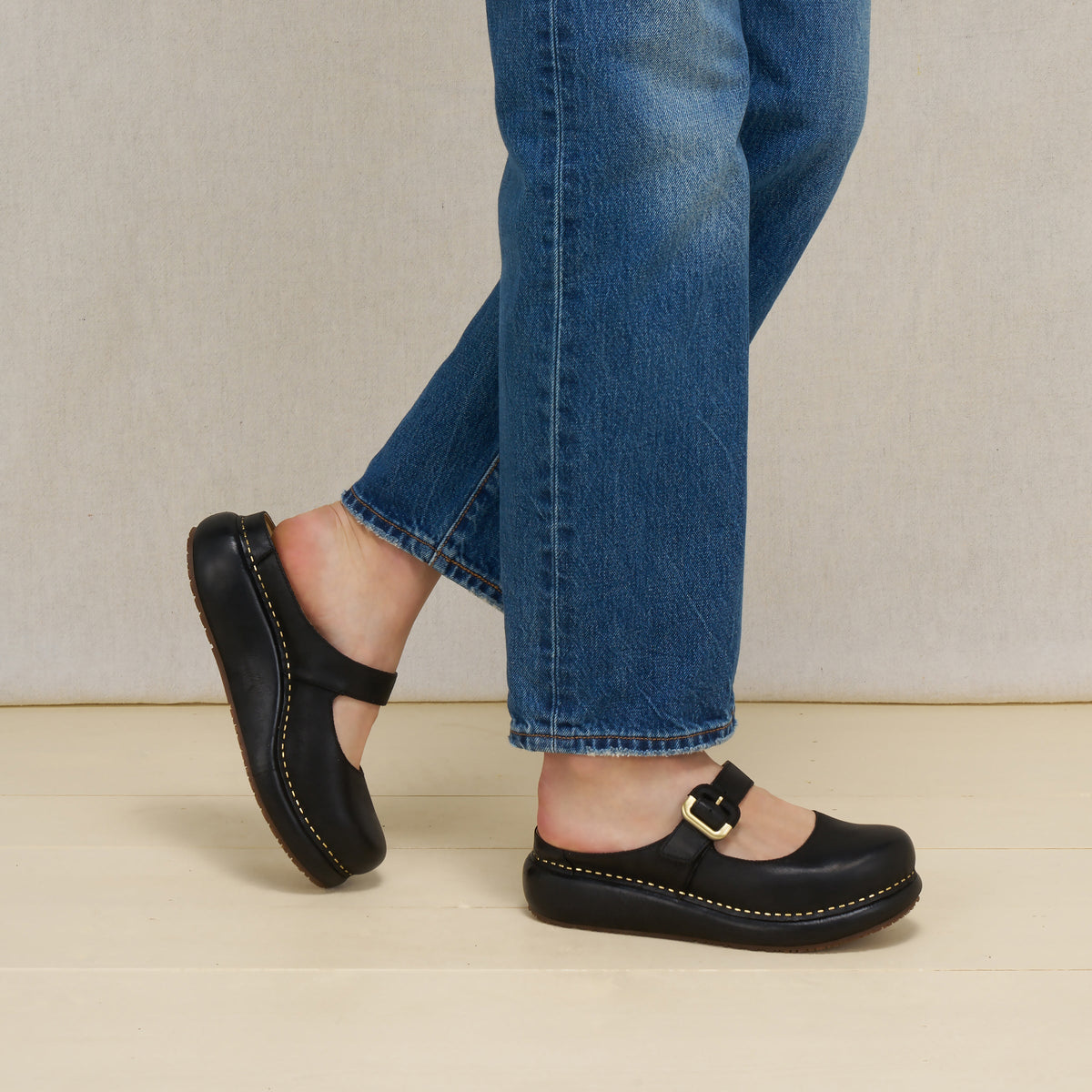 Dansko Featured | Kimberly Black Leather