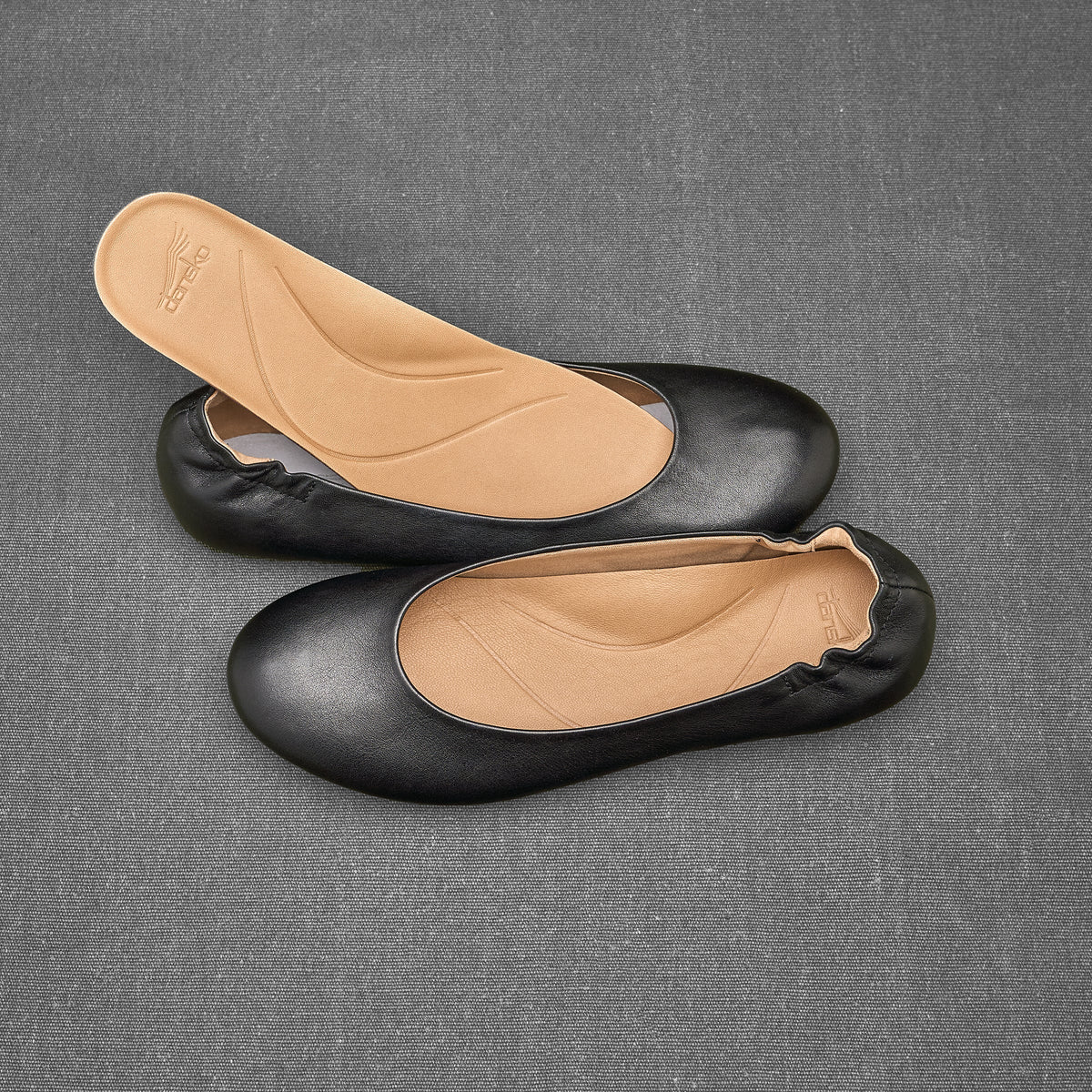 Dansko Trusted | Mollie Black Nappa