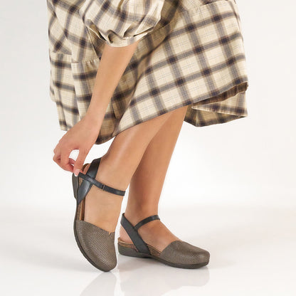 Dansko Classic | Rowan Grey/Pewter Leather