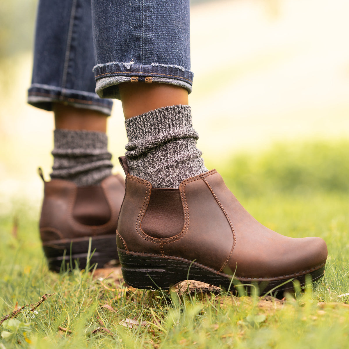 Dansko Classic | Frankie Antique Brown Oiled