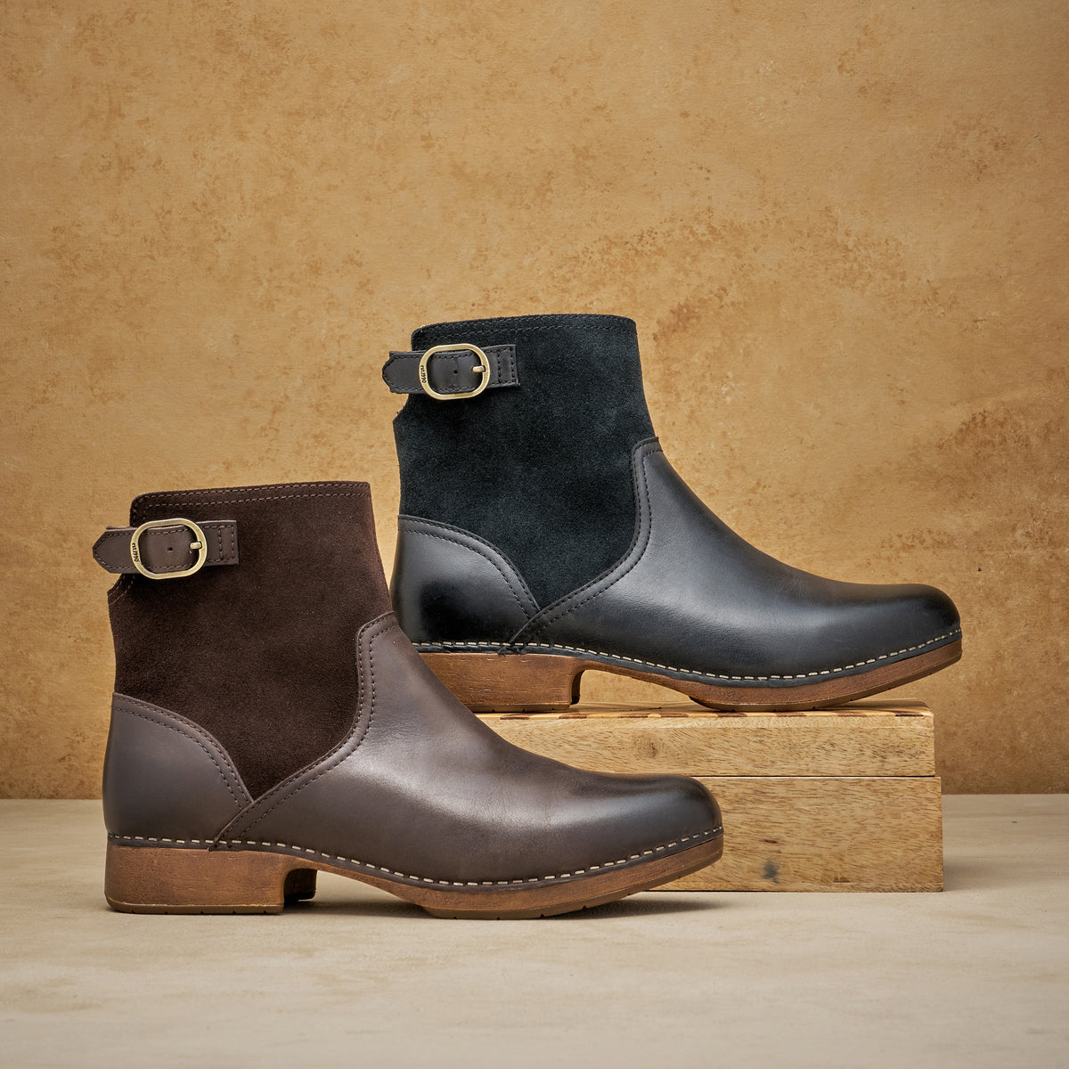 Dansko Popular | Monique Chocolate Burnished Calf
