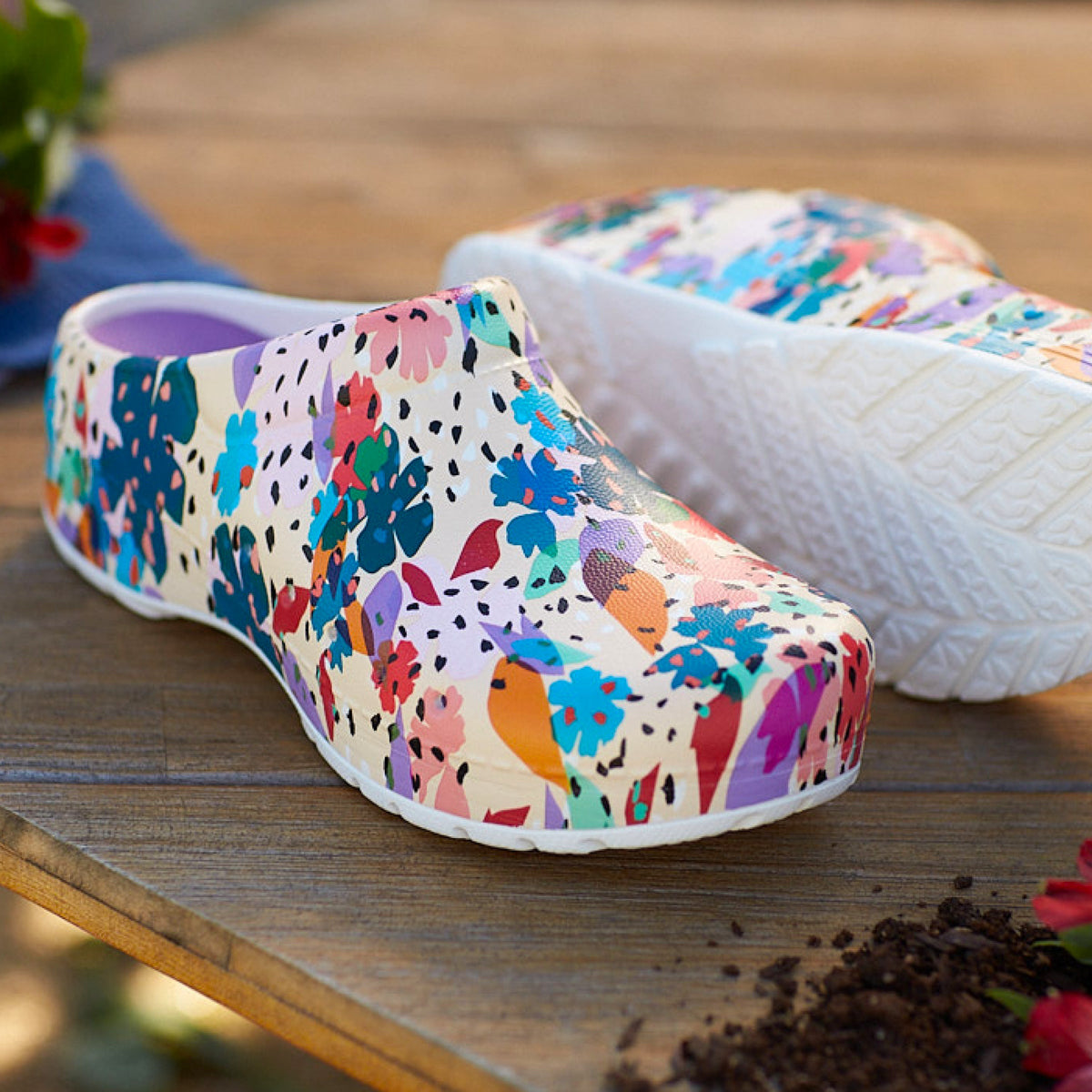 Dansko Sale | Kane Flower Party