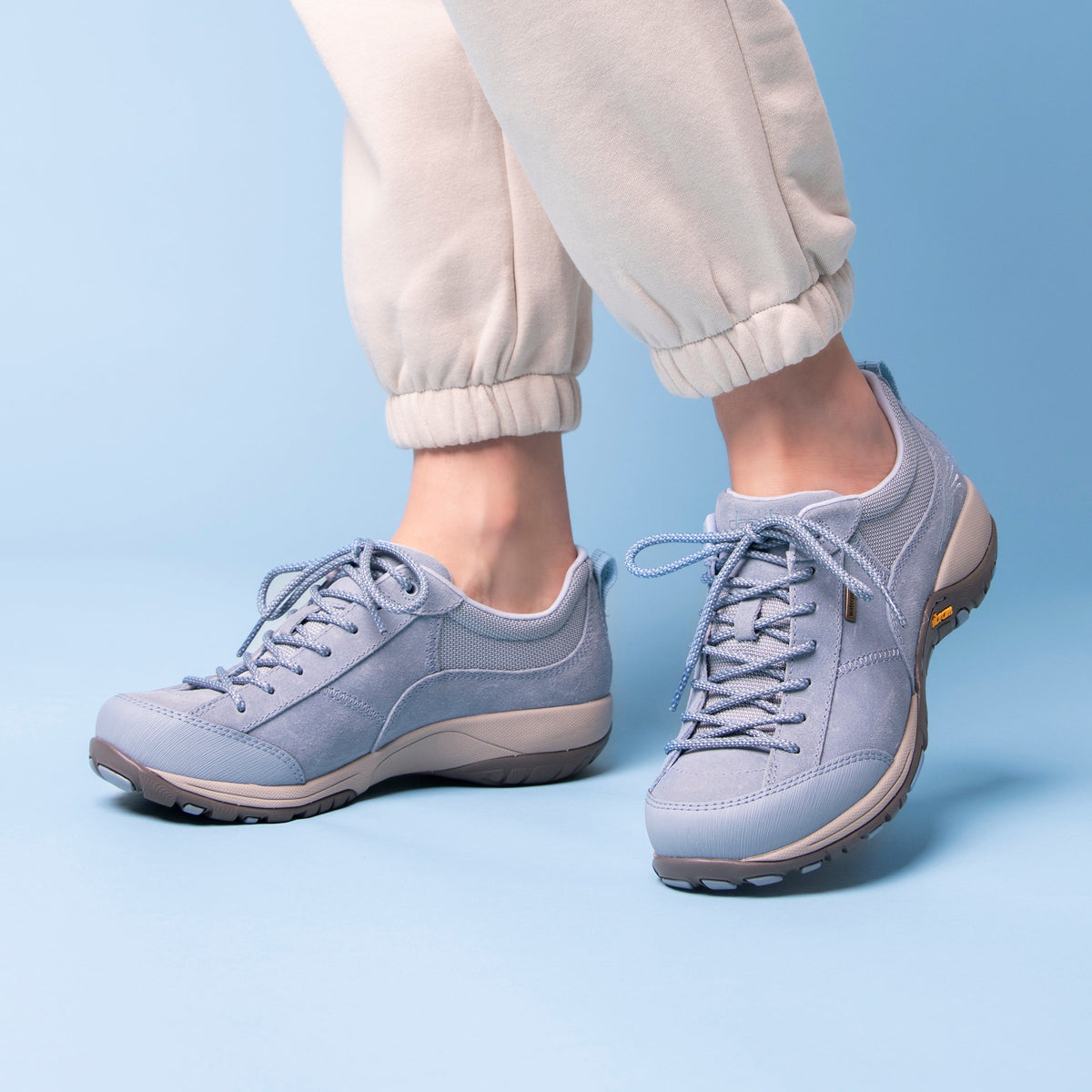 Dansko Quality | Paisley Sky Burnished Suede