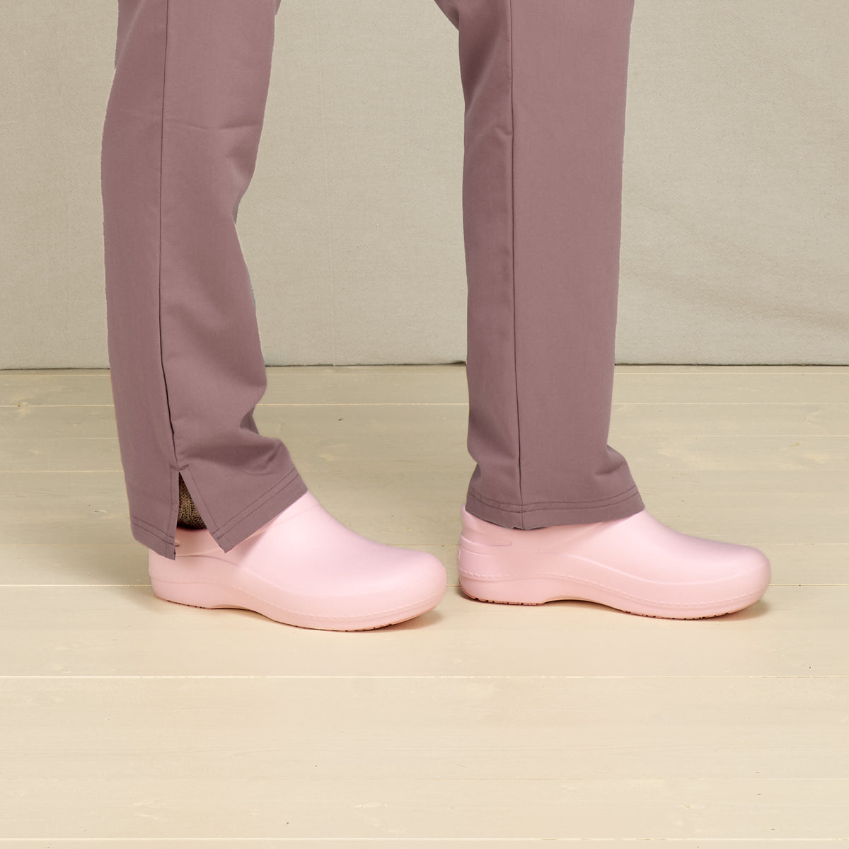 Dansko Exclusive | Kaci Pink Mule