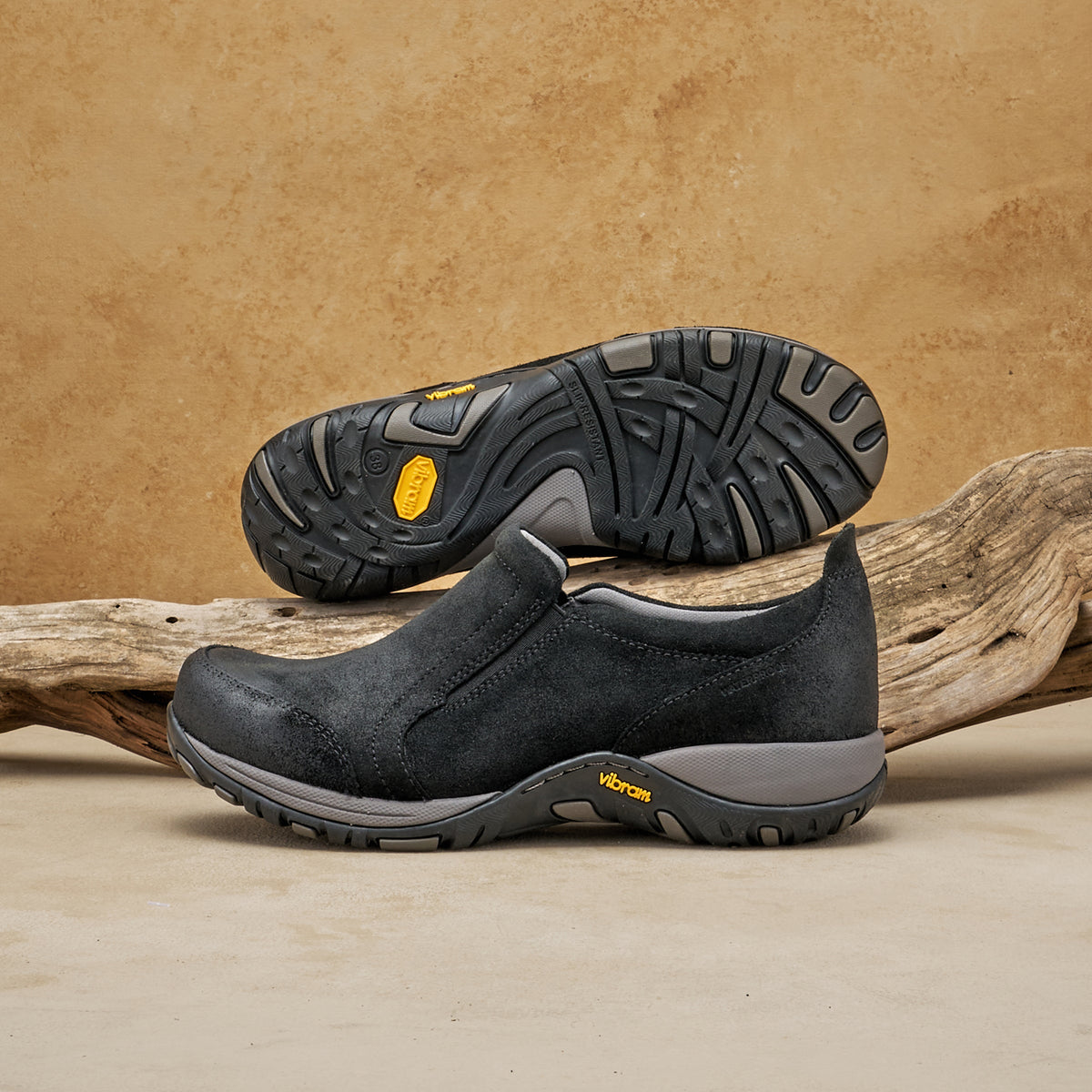 Dansko Premium | Pippy Black Waterproof Burnished Suede