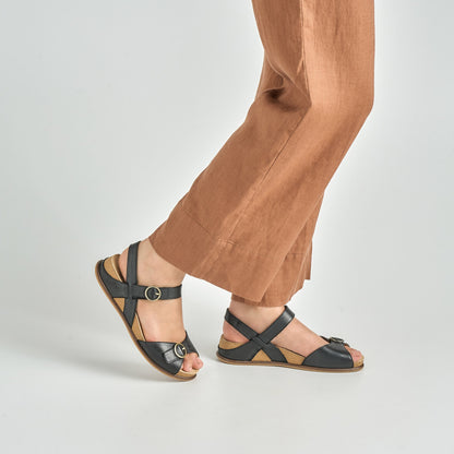 Dansko Trending | Candace Black Burnished Nappa
