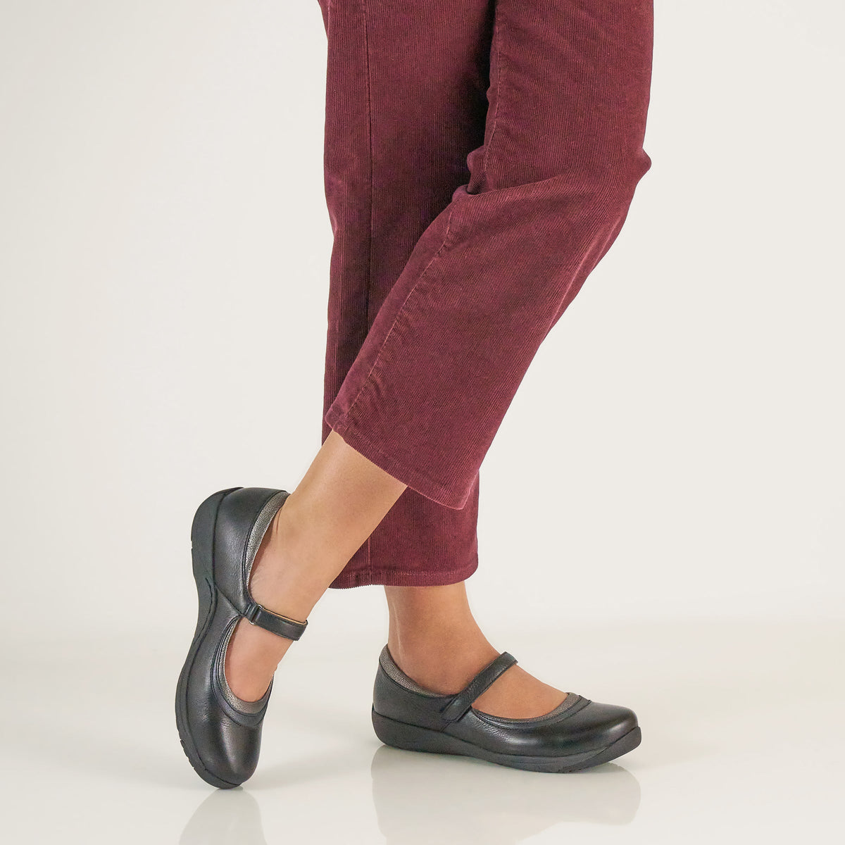 Dansko Best Seller | Stacy 2.0 Black Leather