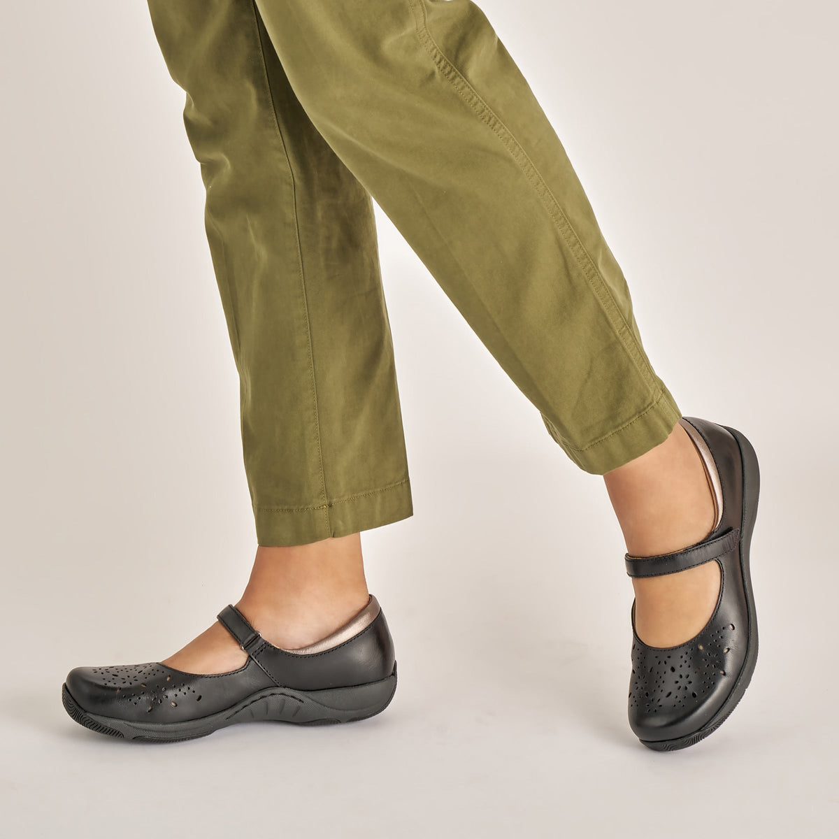 Dansko Hot Sale | Stacy Black Waxy Burnished