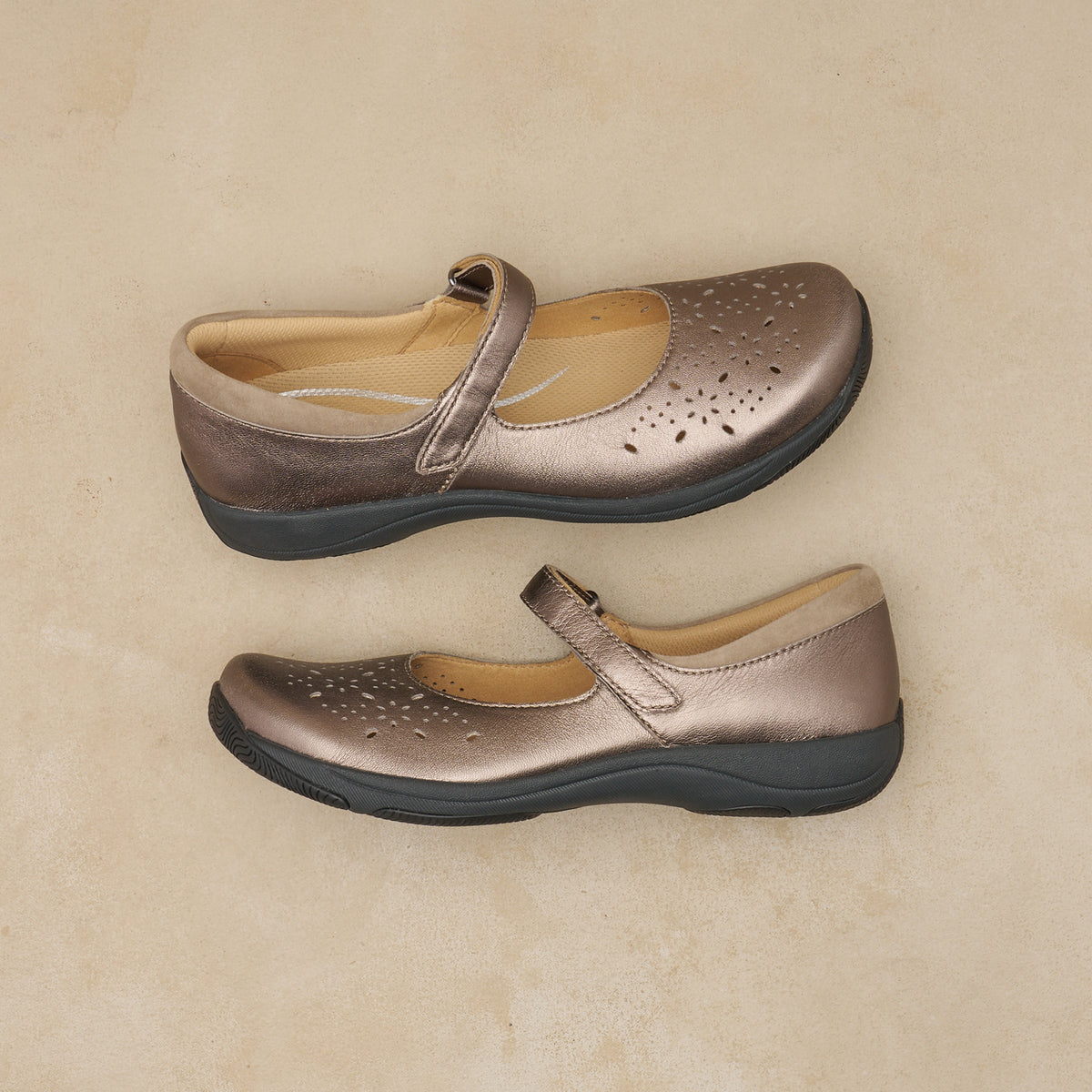 Dansko Smart Buy | Stacy Pewter Metallic