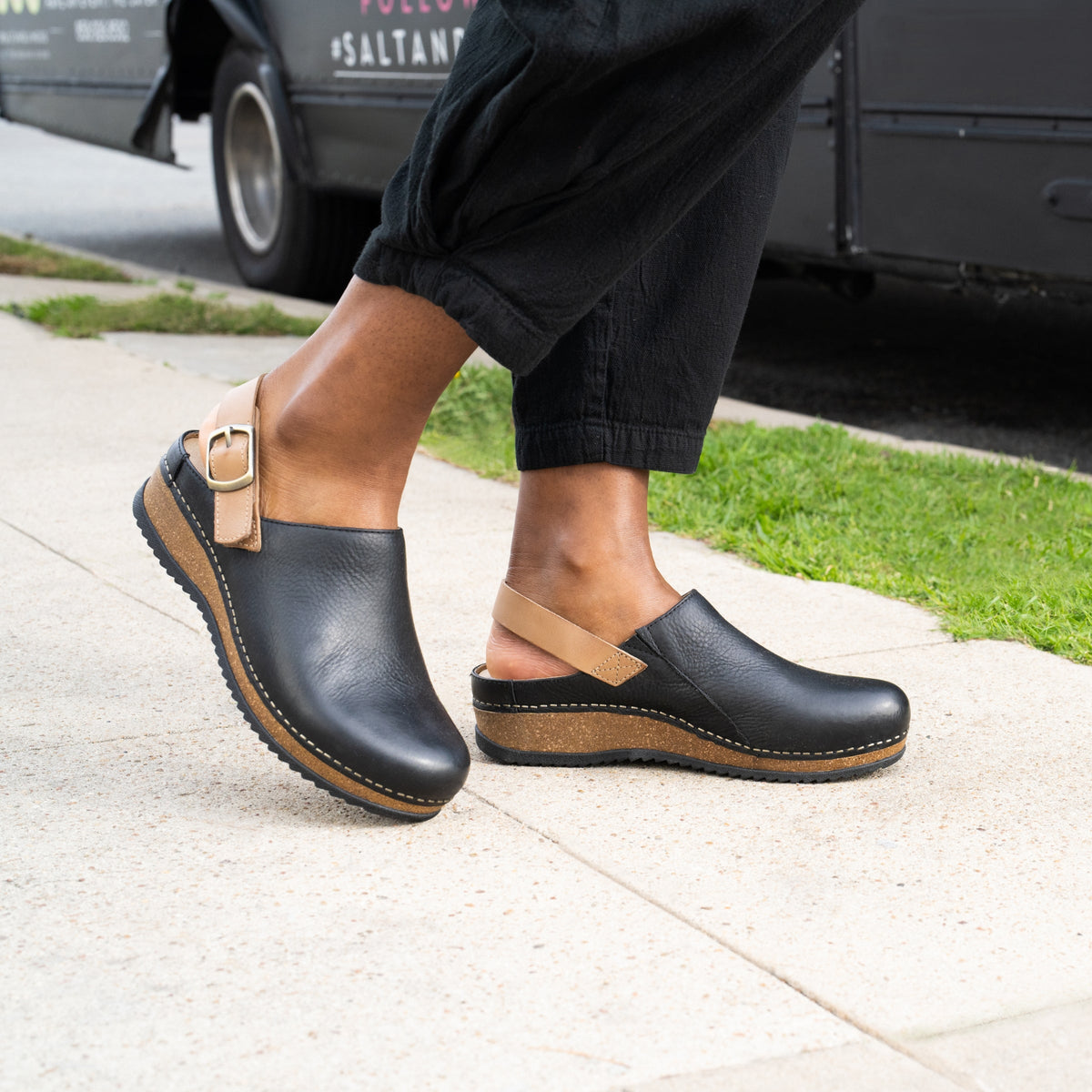 Dansko Sale | Merrin Black Waxy Milled