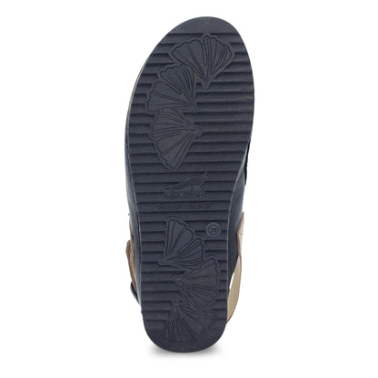 Dansko Sale | Merrin Black Waxy Milled