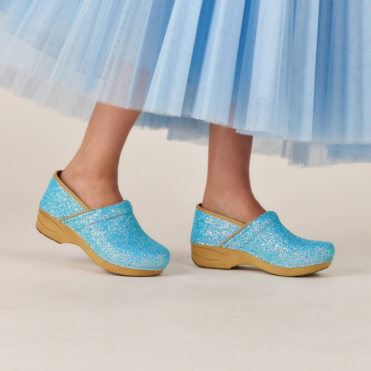 Dansko Recommended | Wide XP 2.0 Ice Blue Glitter