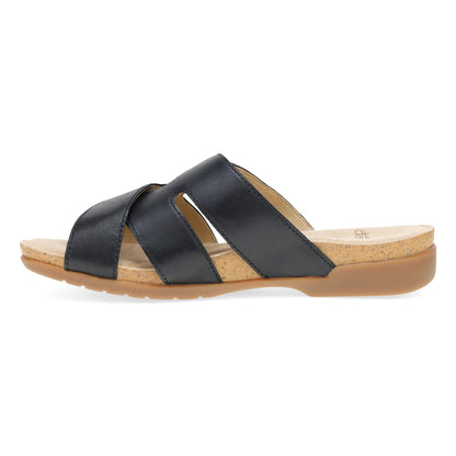 Dansko Trusted | Regan Black Leather