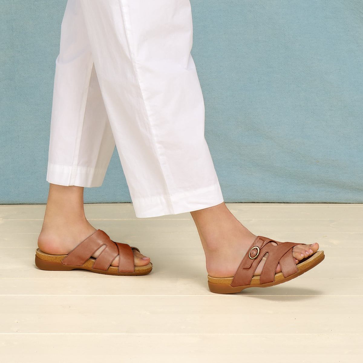 Dansko Popular | Regan Toffee Leather