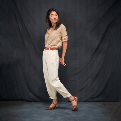 Dansko Premium | Rowan Tan Waxy Burnished