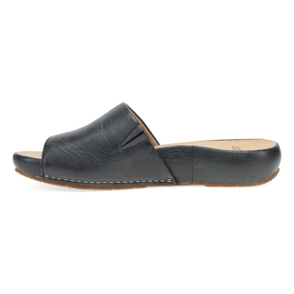 Dansko Smart Buy | Twyla Black Leather