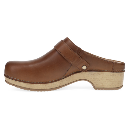 Dansko Quality | Baylor Tan Oiled Pull Up