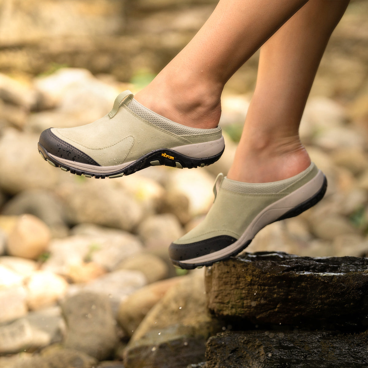 Dansko Sale | Pia Green Tea Leather