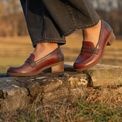 Dansko Deals | Danica Plum/Chocolate Waterproof Burnished
