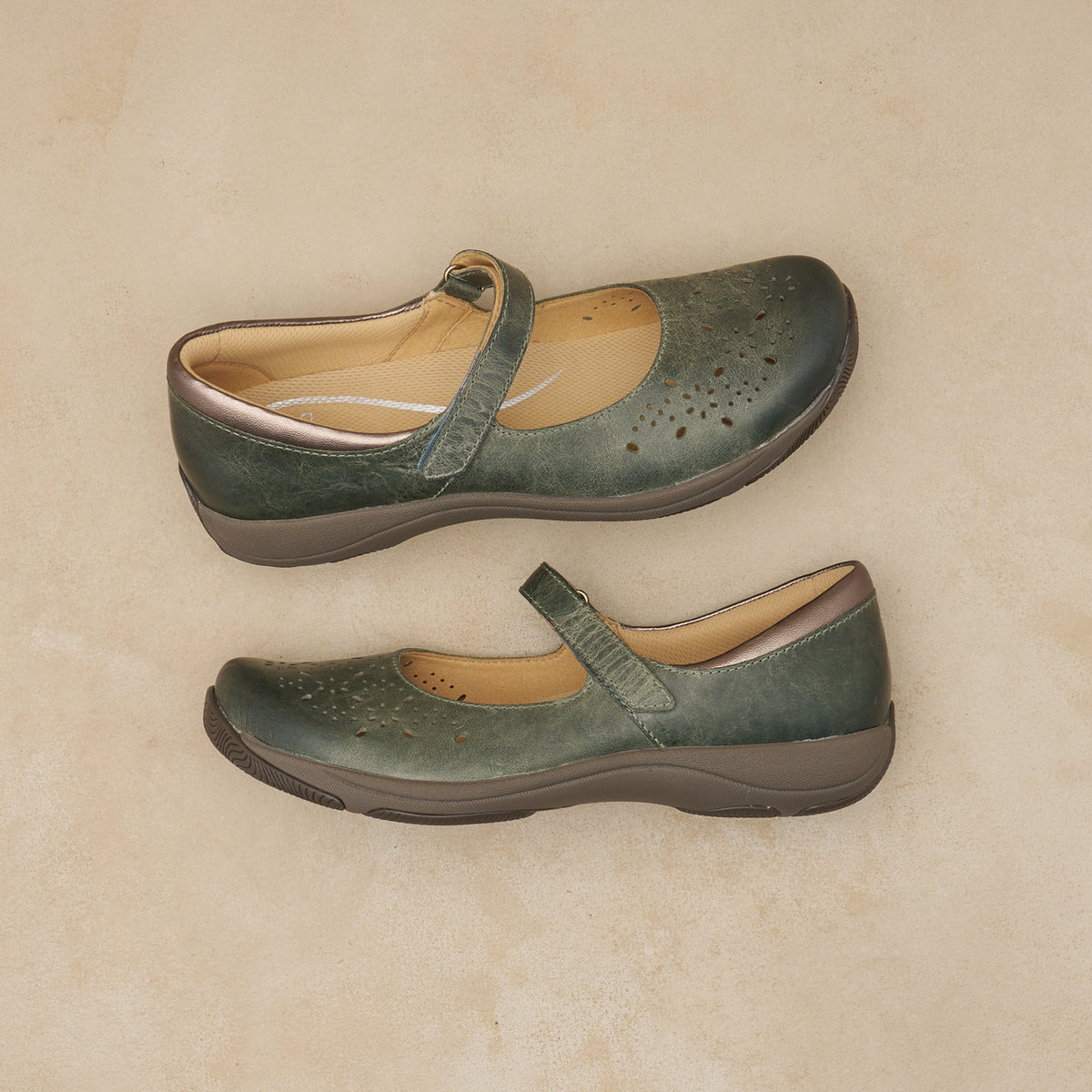 Dansko Everyday | Stacy Lake Waxy Burnished